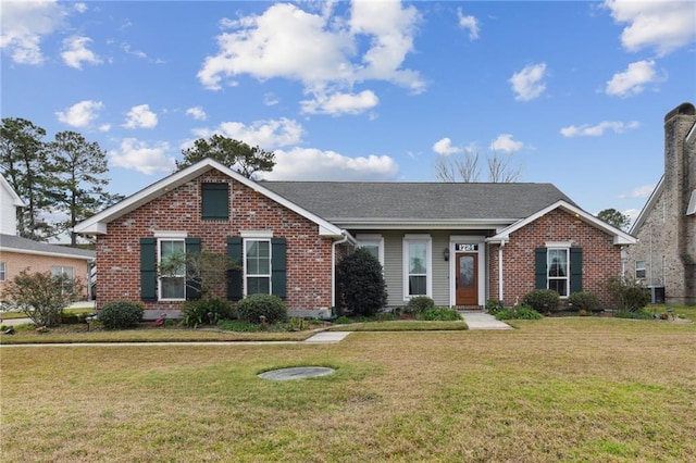 ranch-style home with a front yard