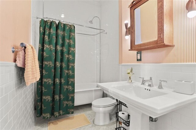 bathroom with toilet and shower / bath combination with curtain