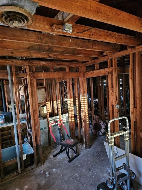 8000 W Laverne St, New Orleans, LA 70126 - view of miscellaneous room
