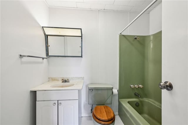 full bathroom with shower / bathtub combination, toilet, and vanity