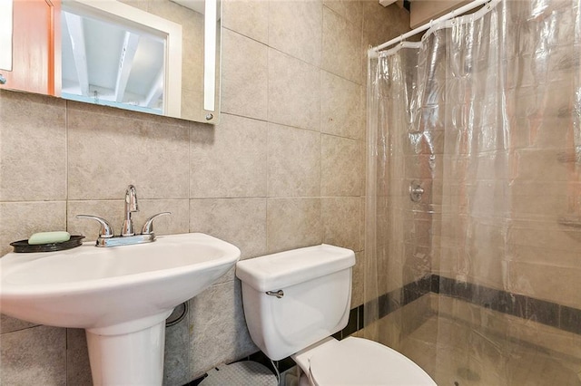 2301 Dauphine St, New Orleans, LA 70117 - bathroom with tile walls, curtained shower, tasteful backsplash, and toilet