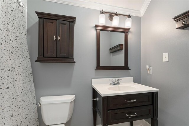 700 Dewey Ave, Slidell, LA 70458 - bathroom with crown molding, vanity, toilet, and a shower with shower curtain