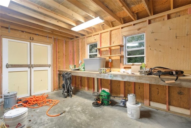 kitchen featuring concrete flooring