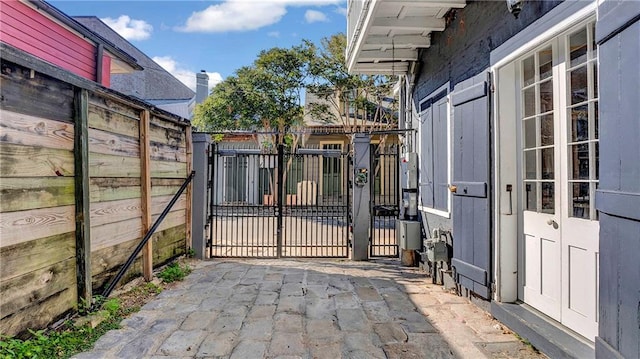 632 Burgundy St, New Orleans, LA 70112 - photo 6