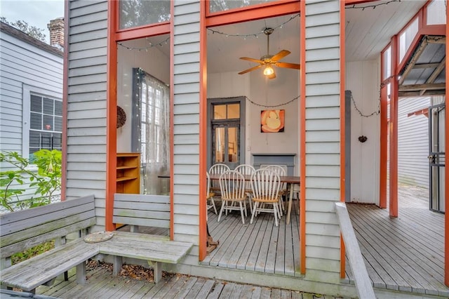 deck with ceiling fan