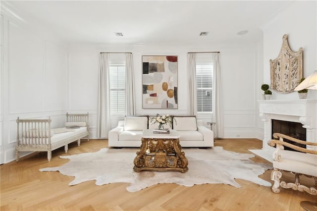 living area featuring light wood-type flooring