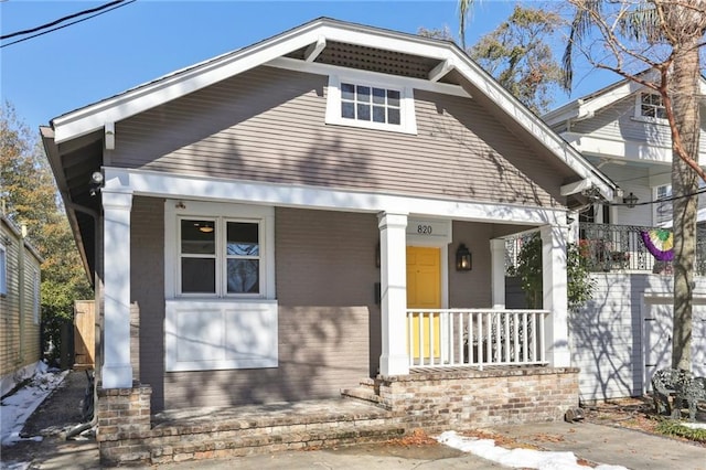 view of front of property featuring a porch