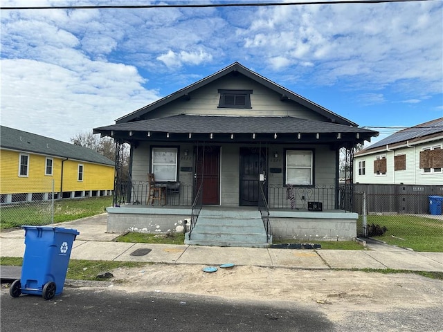 bungalow-style home with covered porch