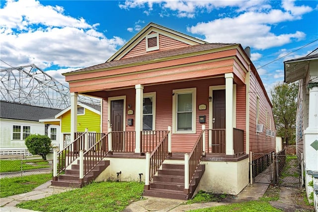 view of front of home with covered porch