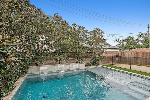 view of pool featuring pool water feature