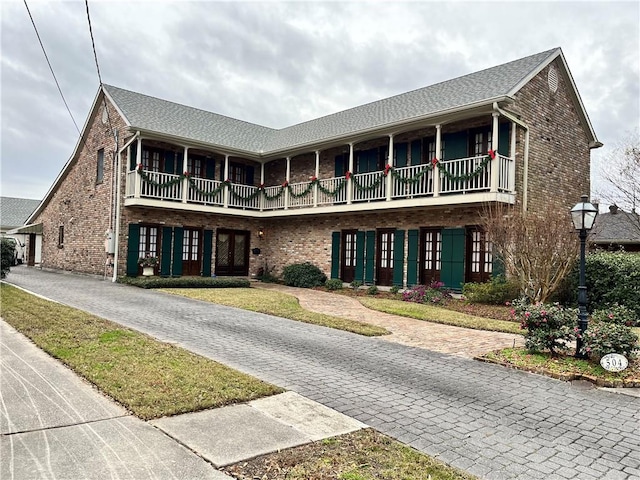 view of building exterior