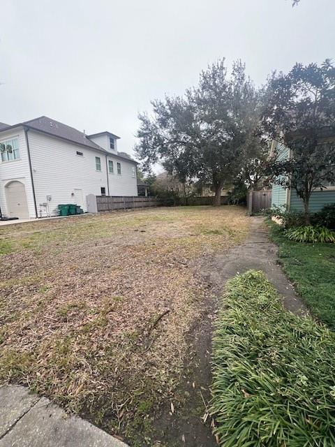 Listing photo 2 for 245 Glenwood Dr, Metairie LA 70005