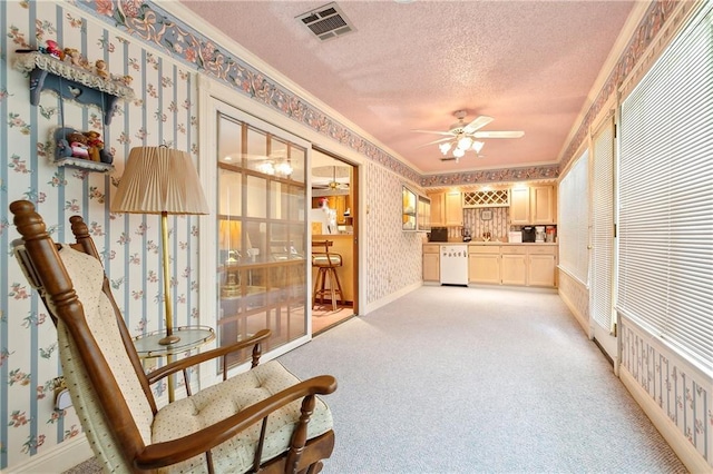 sunroom with visible vents
