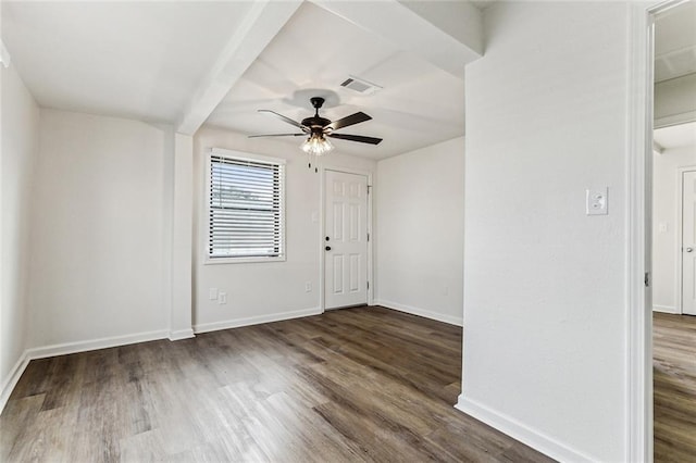 entrance foyer featuring dark wood-type flooring and ceiling fan