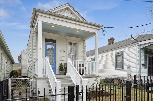 view of front of home