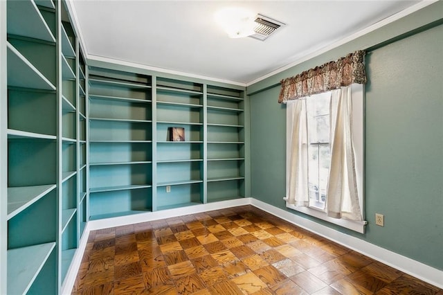 unfurnished room featuring a healthy amount of sunlight