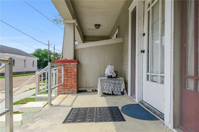 171315 8th St, New Orleans, LA 70115 - view of doorway to property