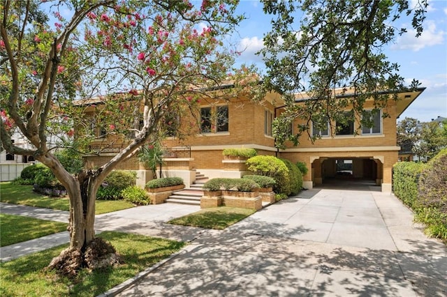 view of front of home featuring a garage