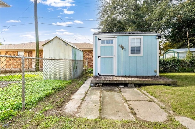 view of outdoor structure featuring a yard