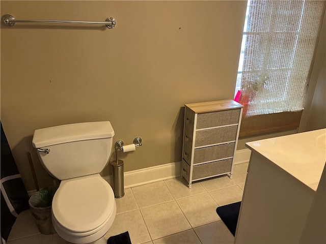 7 Bluebird St, New Orleans, LA 70124 - bathroom featuring tile patterned floors and vanity