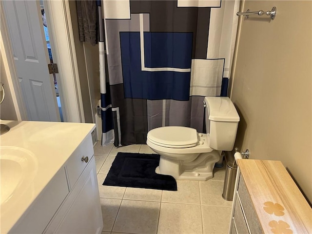 7 Bluebird St, New Orleans, LA 70124 - bathroom with tile patterned floors and vanity