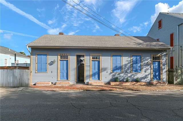 view of front of home