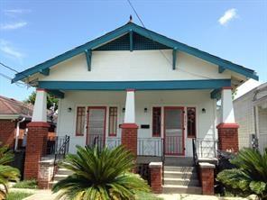 view of bungalow-style house