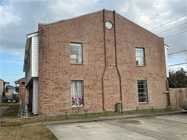 view of property exterior