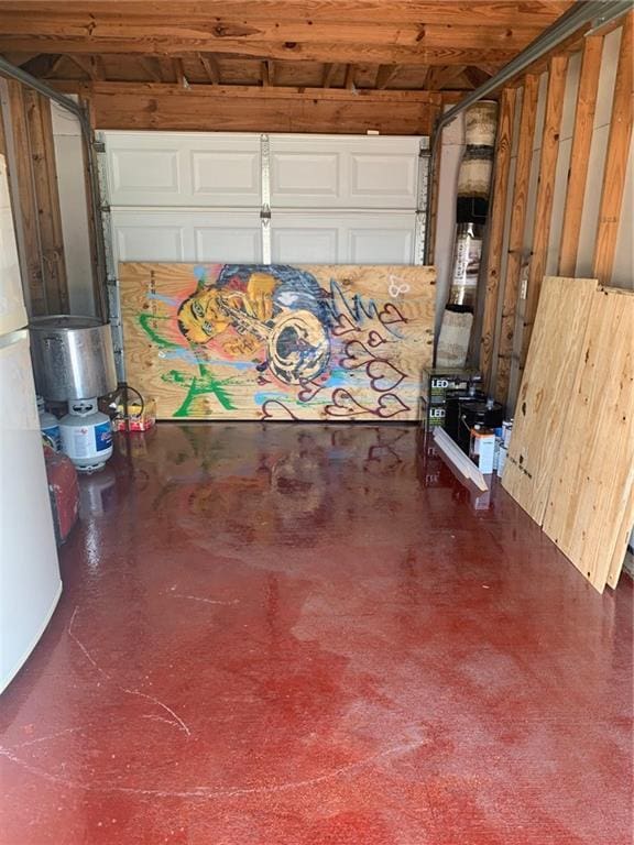 6900 Royal St, Arabi, LA 70032 - view of garage