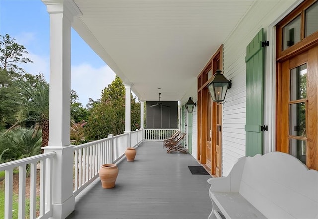 balcony with ceiling fan