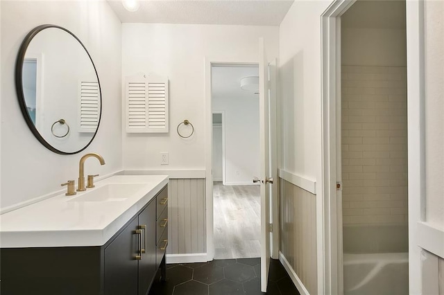 1751 Holiday Dr, New Orleans, LA 70114 - full bath with vanity