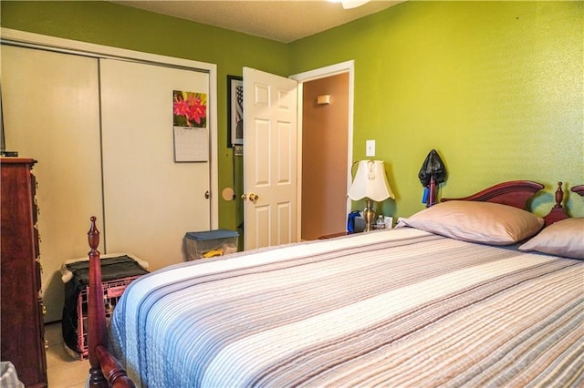 bedroom featuring a closet