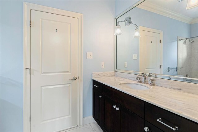 empty room featuring crown molding, dark hardwood / wood-style floors, ceiling fan with notable chandelier, and built in features