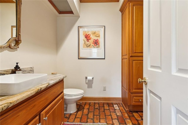 170 English Turn Dr, New Orleans, LA 70131 - bathroom featuring vanity and toilet