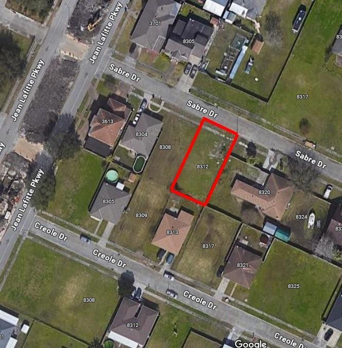8312 Sabre Dr, Chalmette, LA 70043