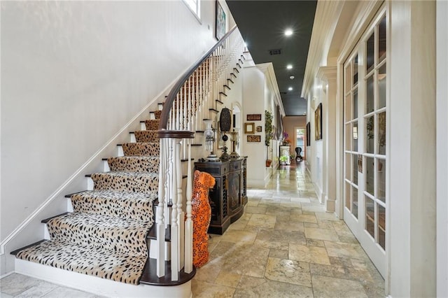 180 E Oakridge Park, Metairie, LA 70005 - interior space featuring crown molding and a high ceiling