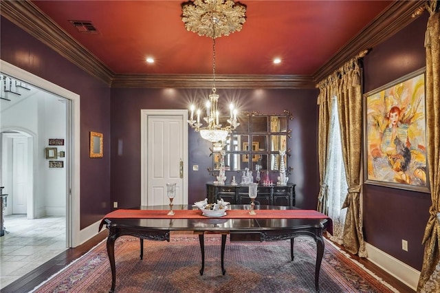 180 E Oakridge Park, Metairie, LA 70005 - rec room featuring crown molding and a notable chandelier
