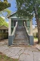 2226 Saint Bernard Ave, New Orleans, LA 70119 - entrance to property