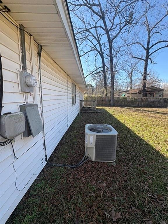 view of yard featuring central AC