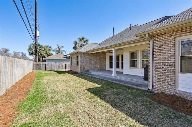 view of yard with a patio area