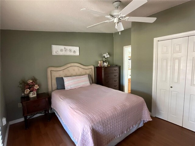 57428 Mainegra Rd, Slidell, LA 70460 - bedroom featuring a ceiling fan, wood finished floors, and a closet