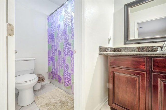 full bathroom featuring shower / bath combination with curtain, tile patterned flooring, vanity, and toilet