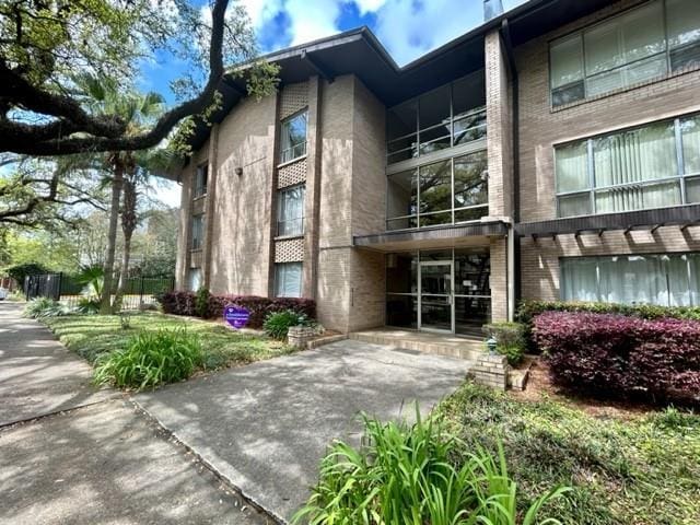 4007 St Charles Ave Unit 319, New Orleans, LA 70115 - view of property