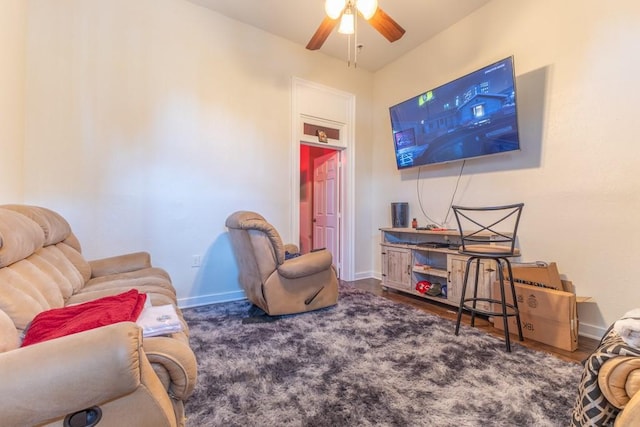 226062 N Roman St, New Orleans, LA 70117 - living area with baseboards and a ceiling fan