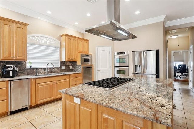 kitchen with stainless steel appliances, island exhaust hood, a sink, light tile patterned flooring, and crown molding