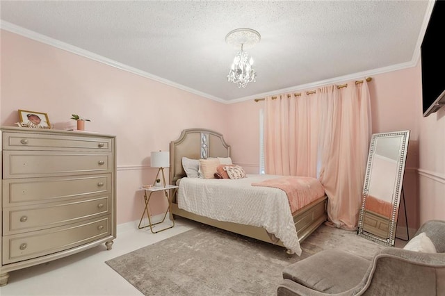 bedroom with a chandelier, a textured ceiling, and crown molding
