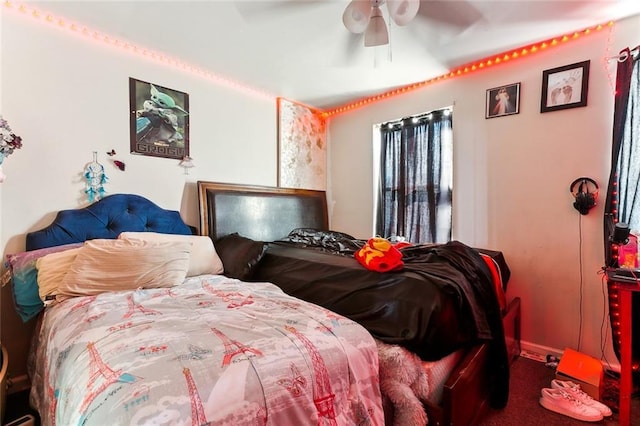 bedroom featuring a ceiling fan