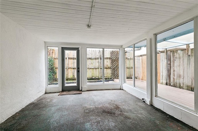 4500 S Rocheblave St, New Orleans, LA 70125 - unfurnished sunroom with healthy amount of natural light