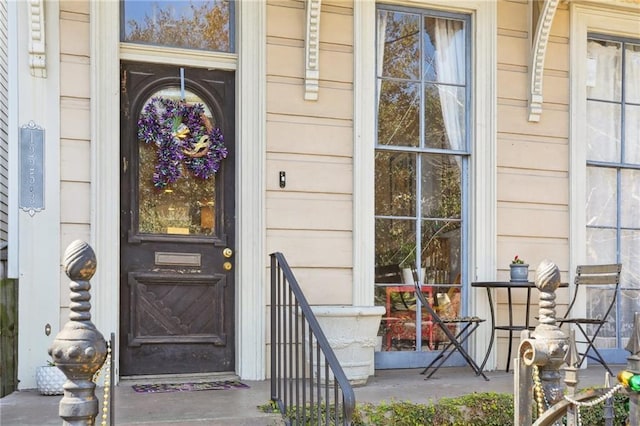 view of property entrance