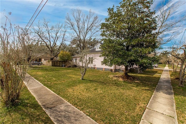 view of front of home with a front yard